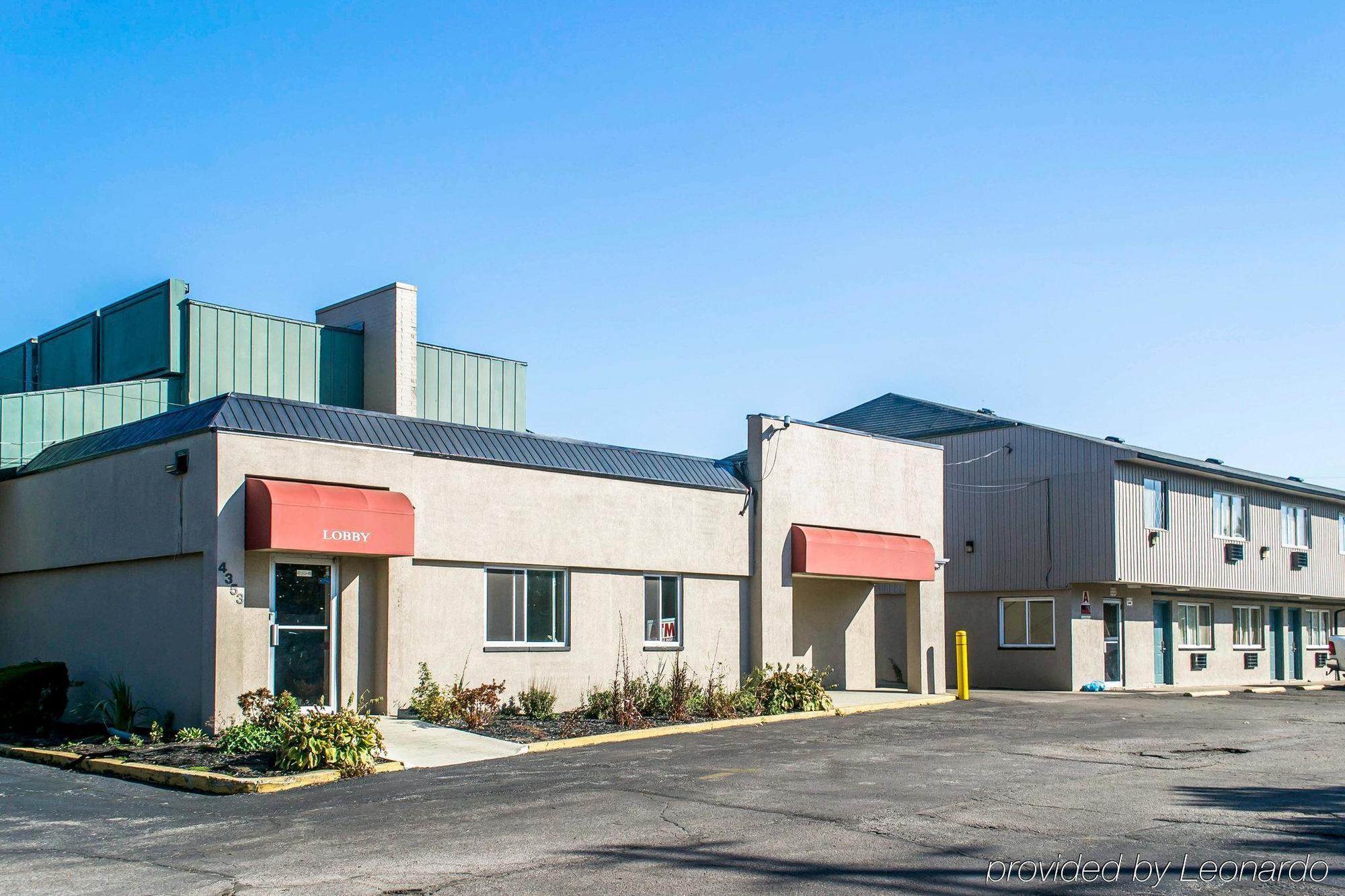 Econo Lodge Warrensville Warrensville Heights Exterior photo